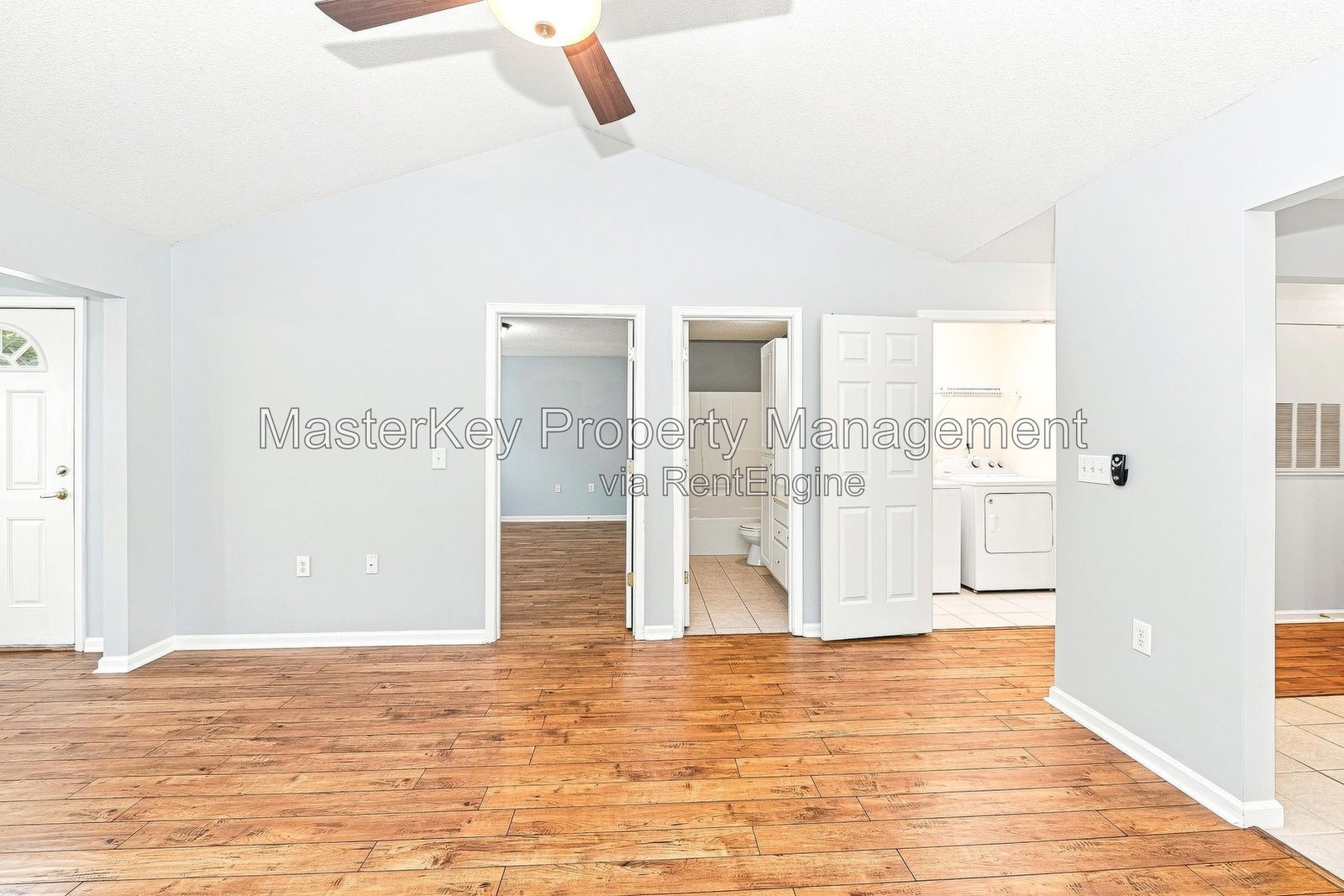 Spacious 2 Bedroom Townhome Located In Raleigh NC!!! property image