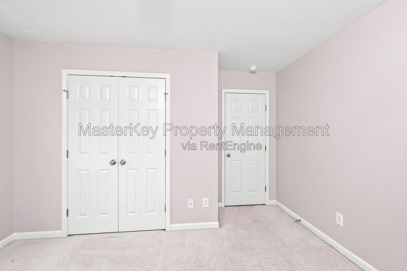 Spacious 4 Bedroom Single Family Located In Knightdale NC!!! property image