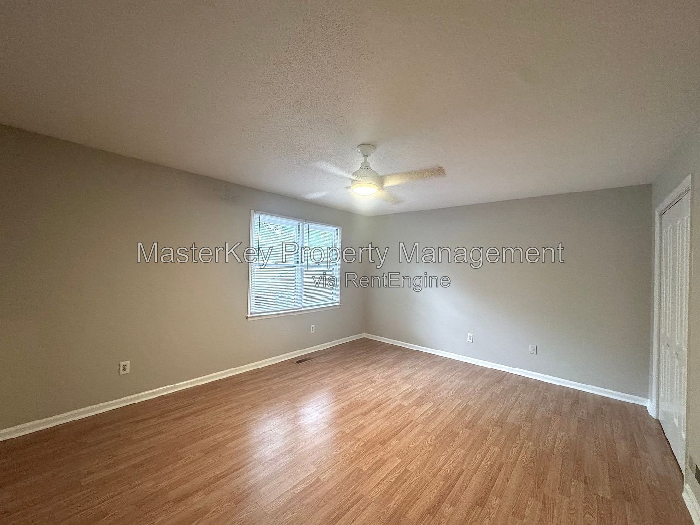 Cozy fenced Townhouse! property image