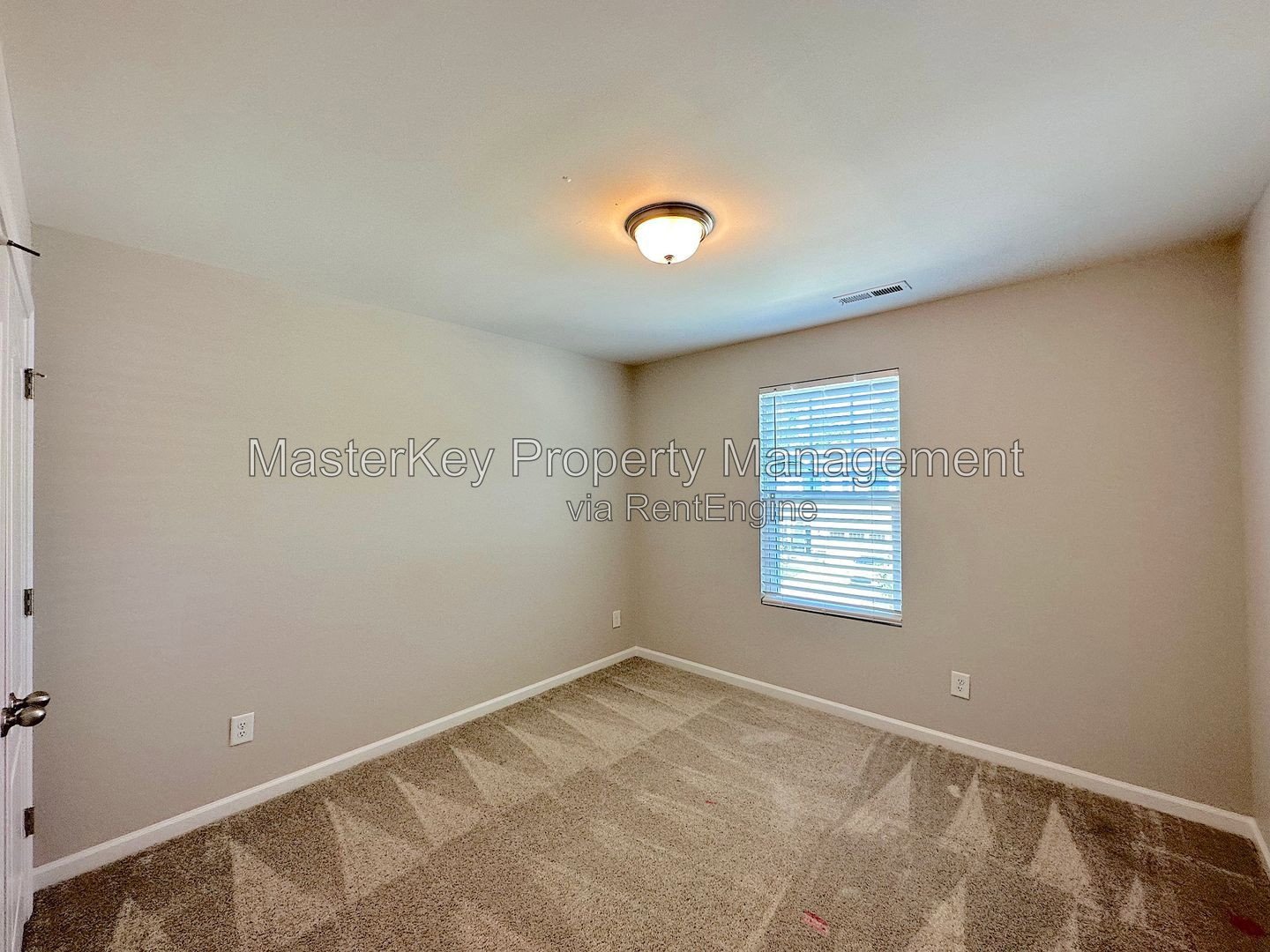 Spacious 4-Bedroom, 2.5 Bathroom Single-Family in Apex, NC property image