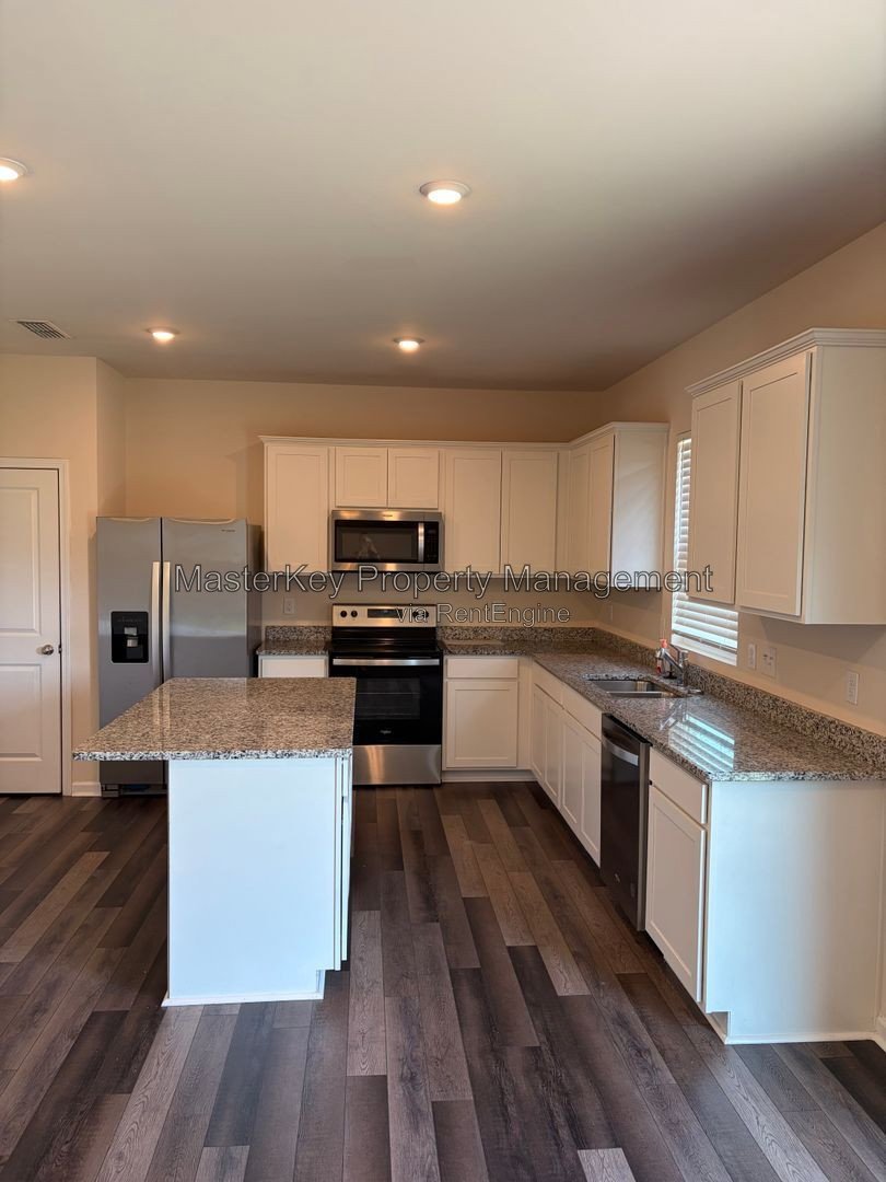 Spacious 3 Bedroom Single Family Located In Raleigh NC!!! property image
