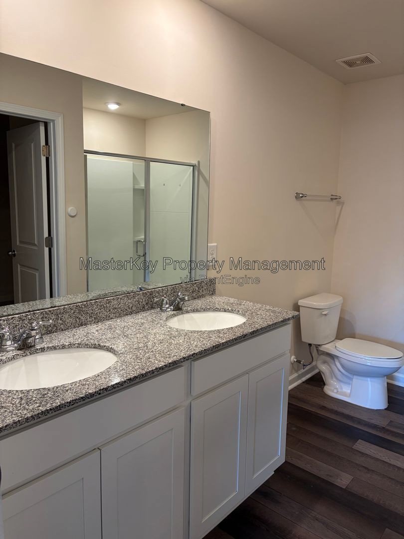 Spacious 3 Bedroom Single Family Located In Raleigh NC!!! property image