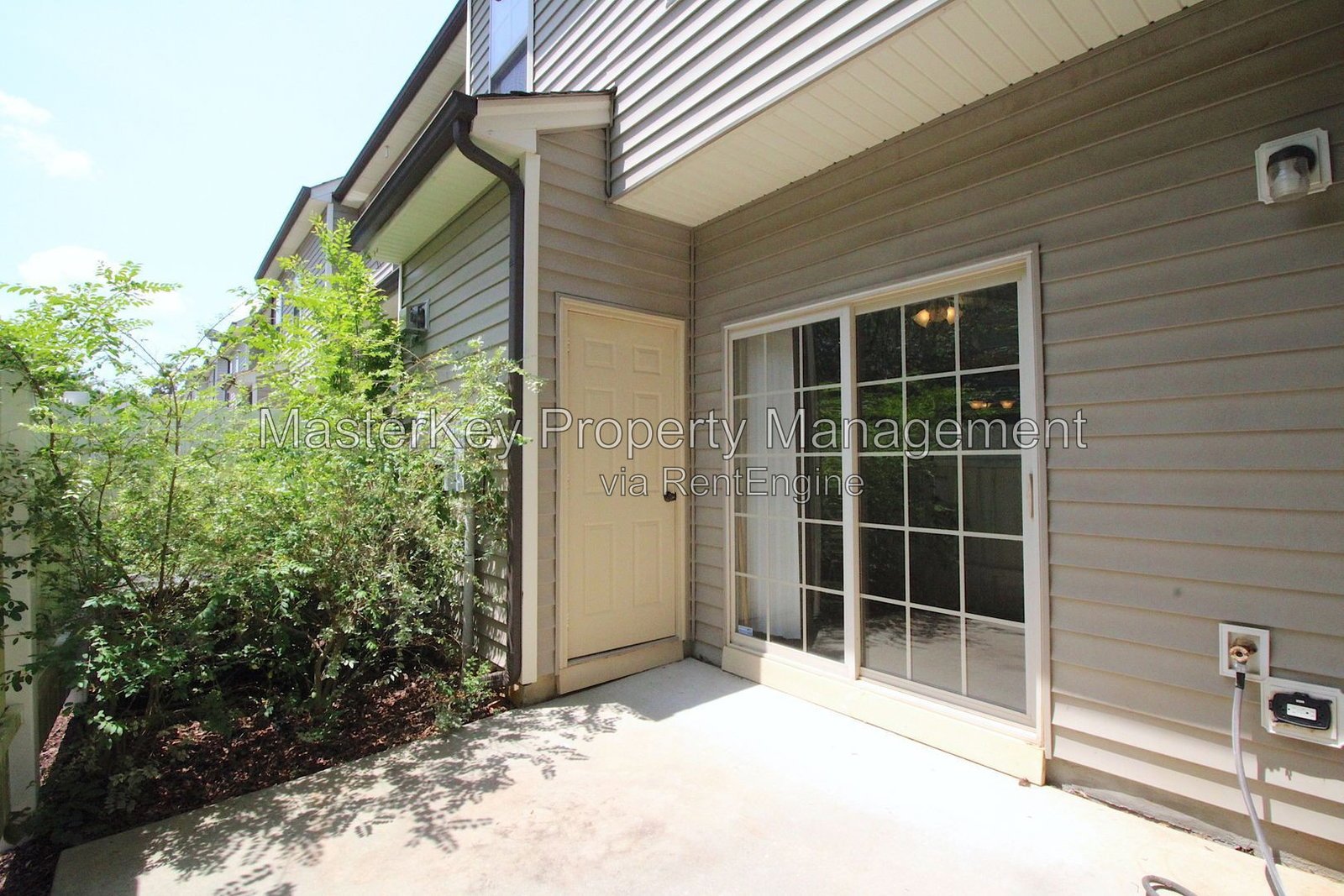 Charming 3-Bedroom, 2.5 Bathroom Townhome in Cary, NC property image