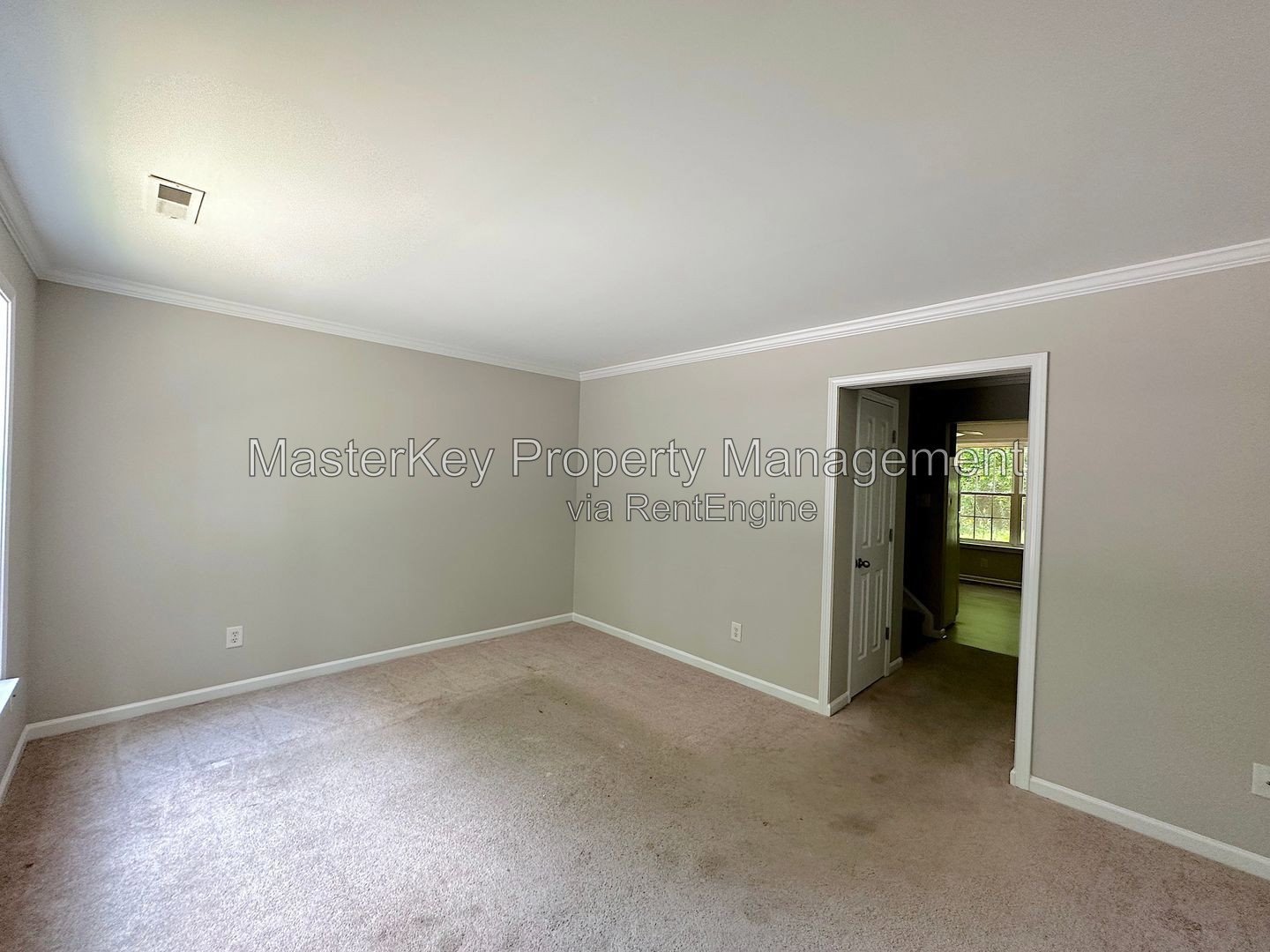 Modern 3-Bedroom, 3.5 Bathroom Townhome in Raleigh, NC property image