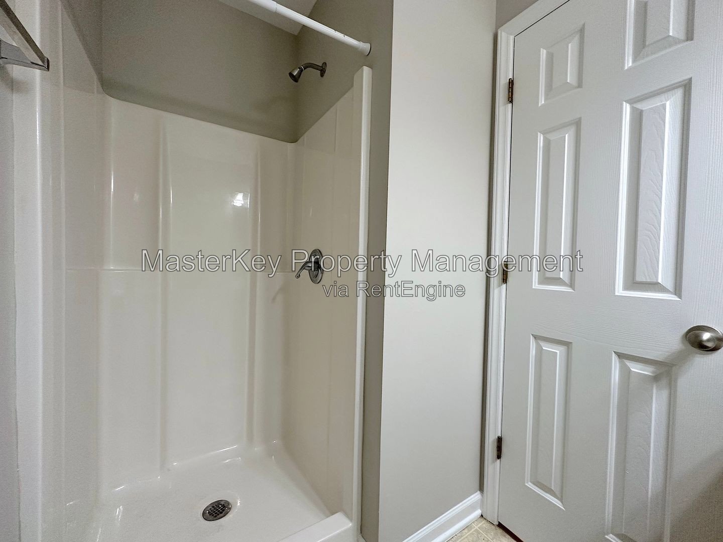 Modern 3-Bedroom, 3.5 Bathroom Townhome in Raleigh, NC property image