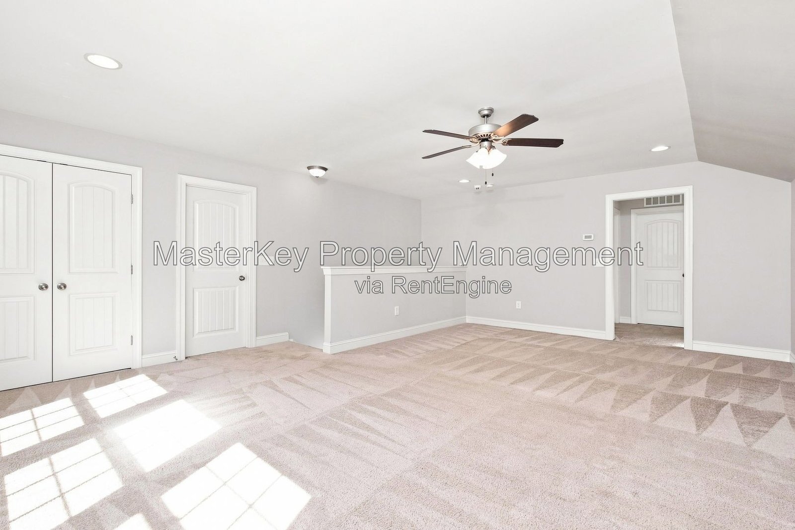 Spacious 4-Bedroom Home with Main-Level Primary Suite, Upstairs Loft, and Screened Porch – Knightdale, NC property image