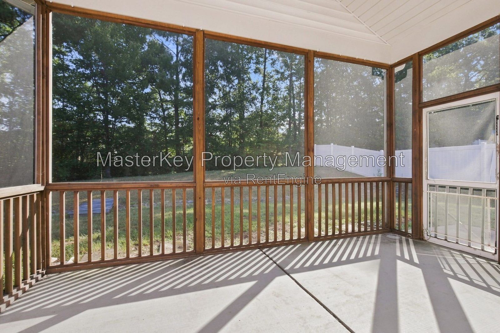 Spacious 4-Bedroom Home with Main-Level Primary Suite, Upstairs Loft, and Screened Porch – Knightdale, NC property image