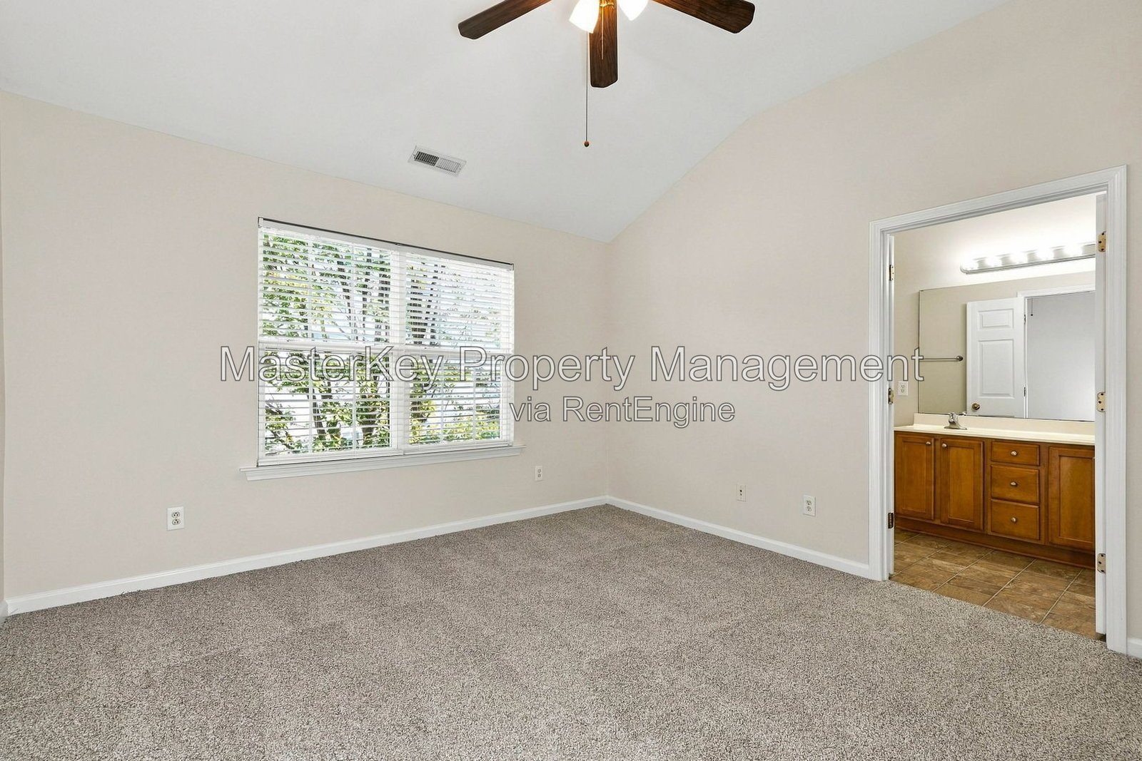 Charming 3-Bedroom, 3.5 Bathroom Townhome in Cary, NC property image