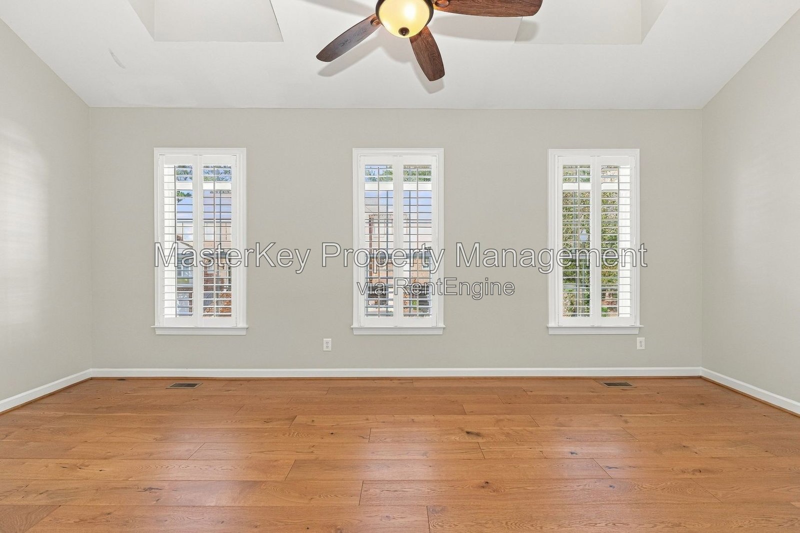 Spacious 4 Bedroom Townhome Located In Morrisville NC!!! property image