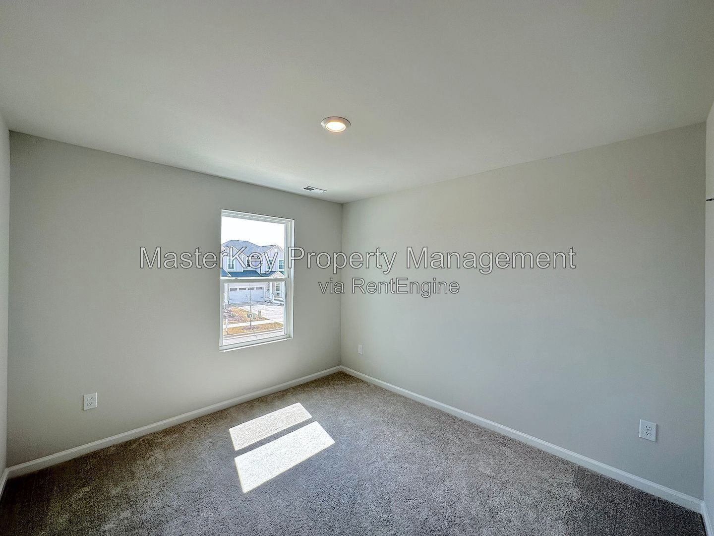2 Story Townhome in Pittsboro! property image