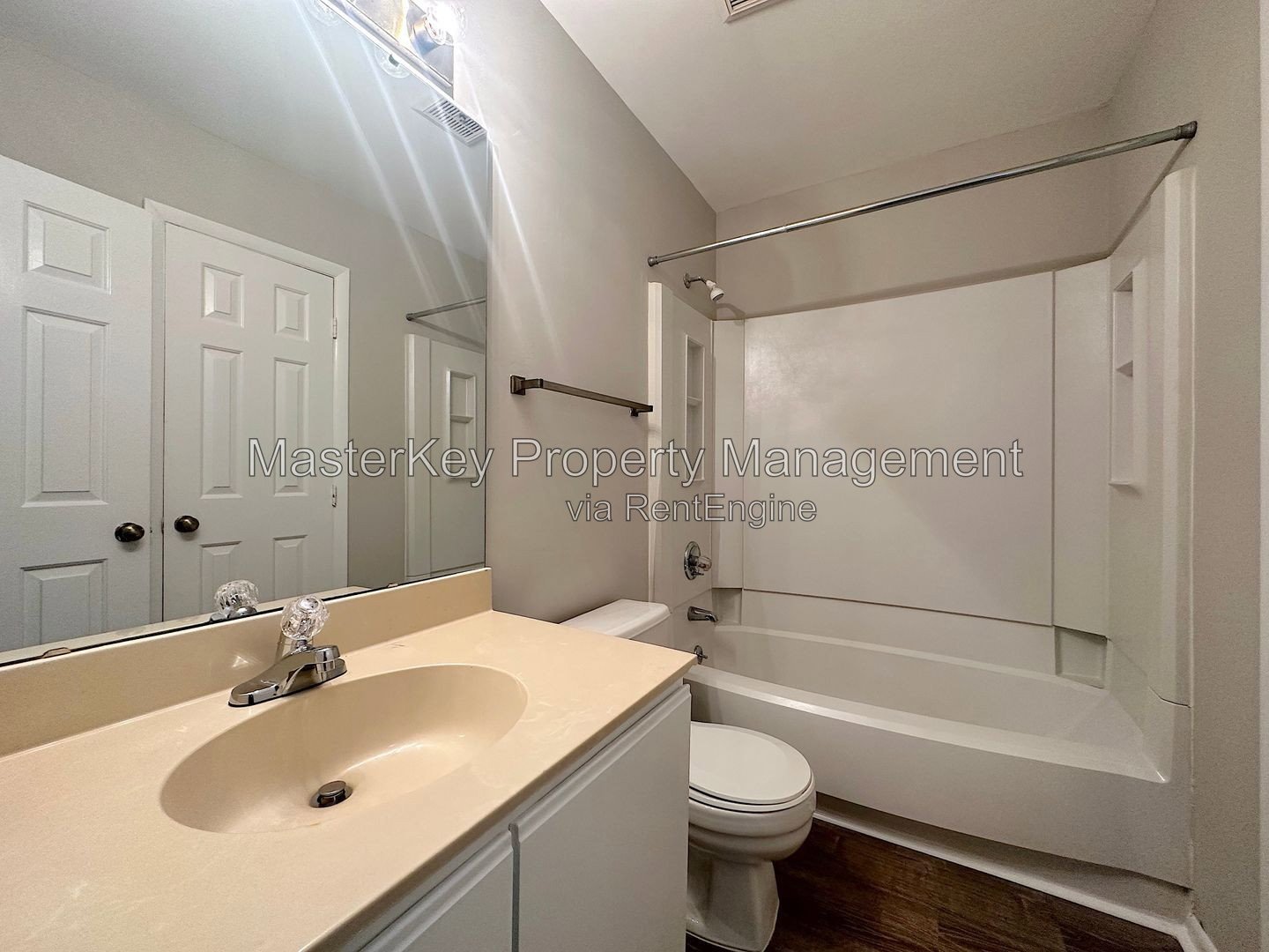 Cozy Ranch Style Townhome in Raleigh! property image