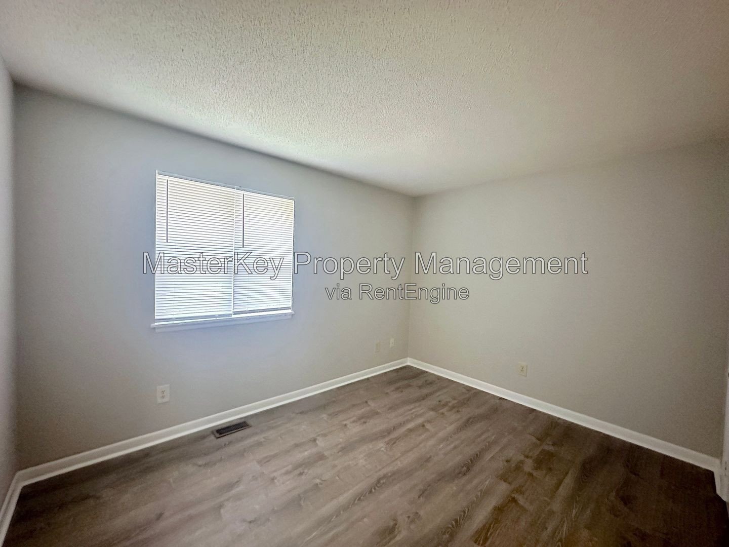 Cozy Ranch Style Townhome in Raleigh! property image