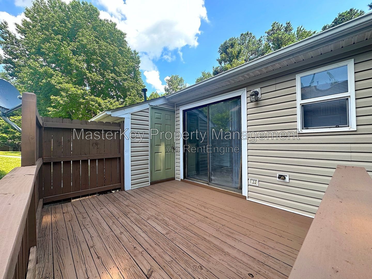 Cozy Ranch Style Townhome in Raleigh! property image
