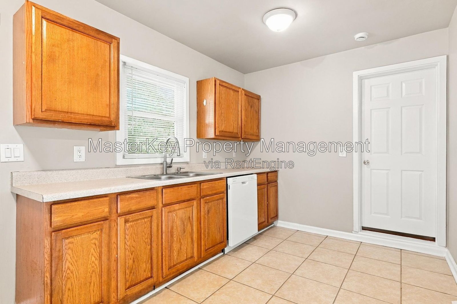 Charming 3-Bedroom, 1 Bathroom Single-Family in Raleigh, NC property image