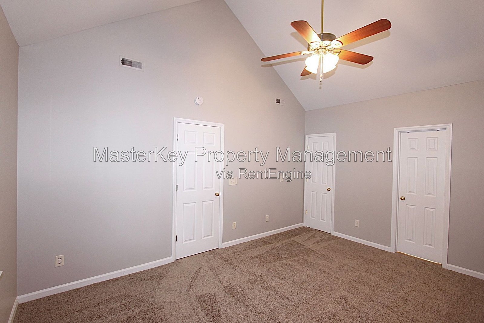 Charming 3-Bedroom, 2.5 Bathroom Single-Family in Cary, NC property image