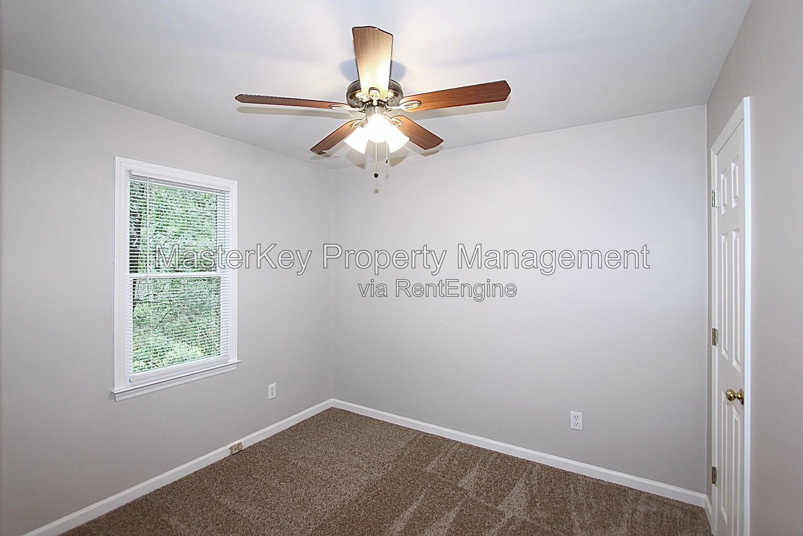 Charming 3-Bedroom, 2.5 Bathroom Single-Family in Cary, NC property image