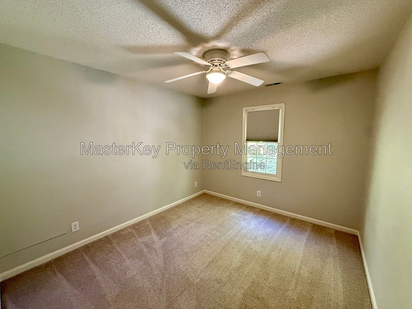 Charming 3-Bedroom, 2.5 Bathroom Single-Family in Cary, NC property image