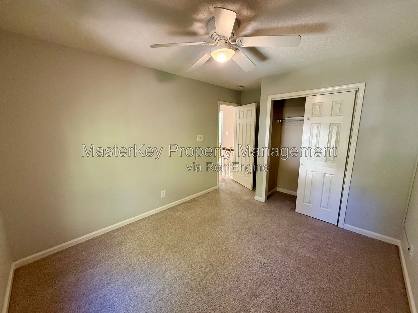 Charming 3-Bedroom, 2.5 Bathroom Single-Family in Cary, NC property image