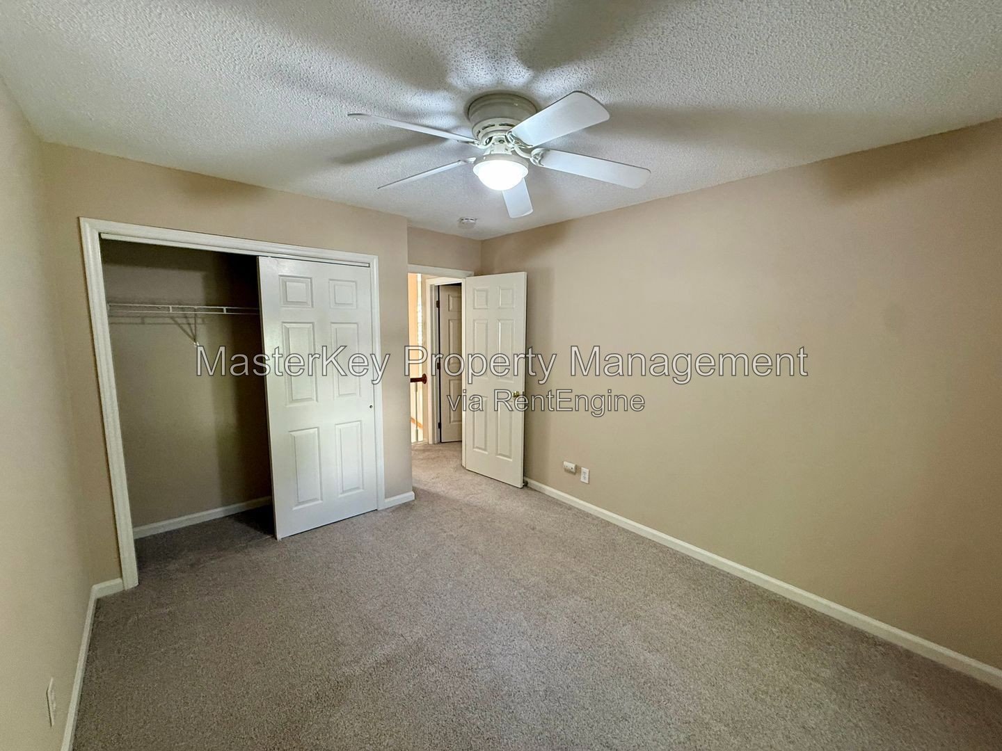 Charming 3-Bedroom, 2.5 Bathroom Single-Family in Cary, NC property image
