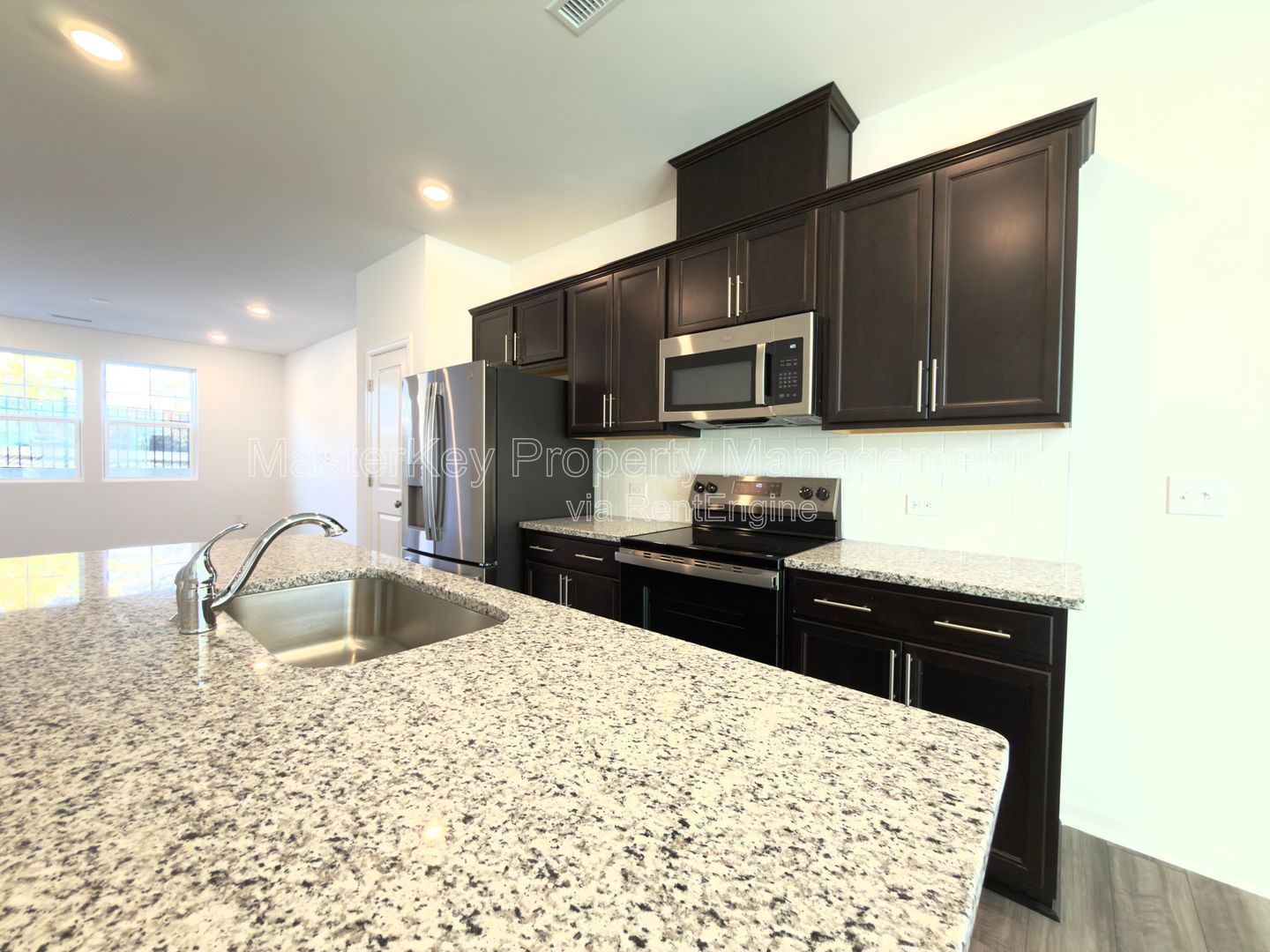 BRAND NEW 3 Bedroom Townhouse in Raleigh! property image