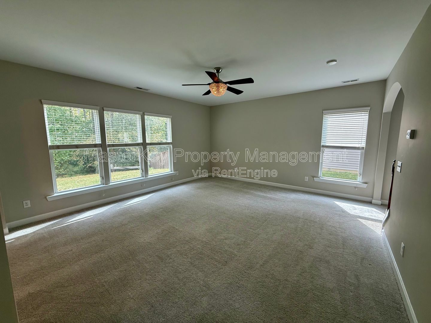 Inviting 3-Bedroom, 2.5 Bathroom Single-Family in Durham, NC property image