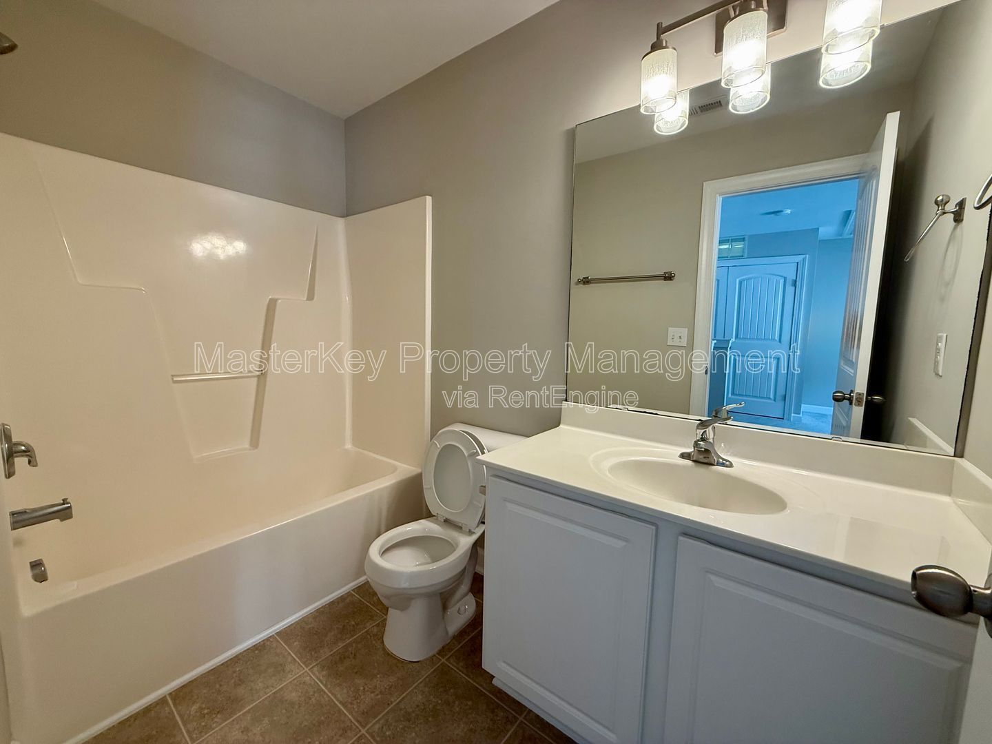 Inviting 3-Bedroom, 2.5 Bathroom Single-Family in Durham, NC property image