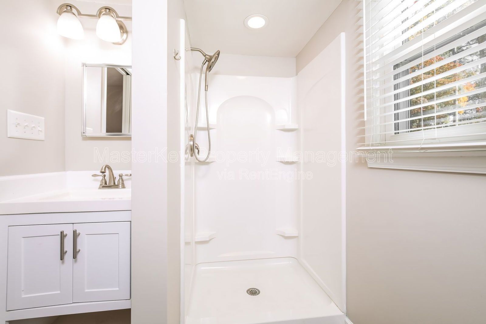 Charming 3-Bedroom, 3 Bathroom Single-Family in Cary, NC property image