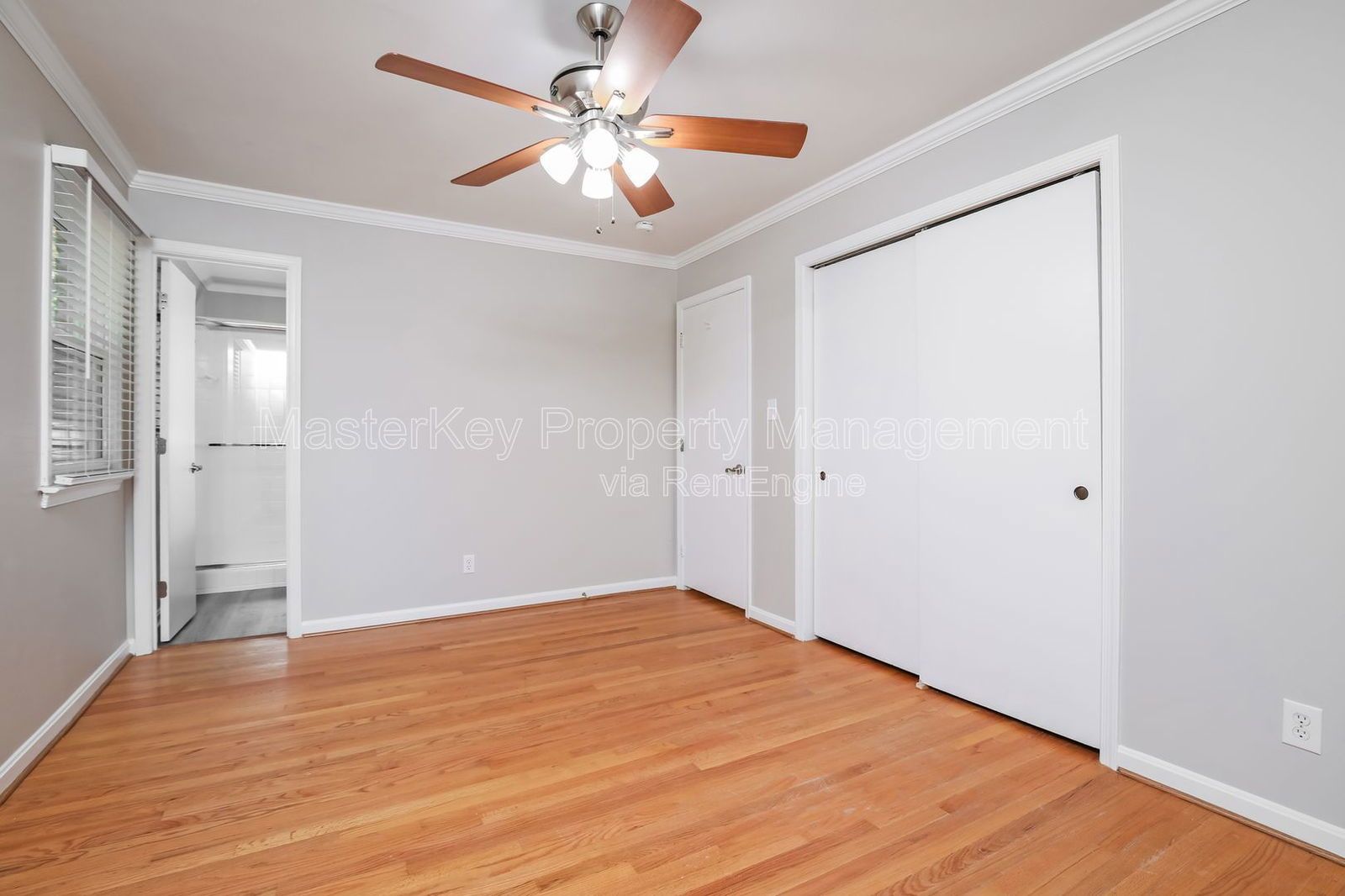 Charming 3-Bedroom, 3 Bathroom Single-Family in Cary, NC property image