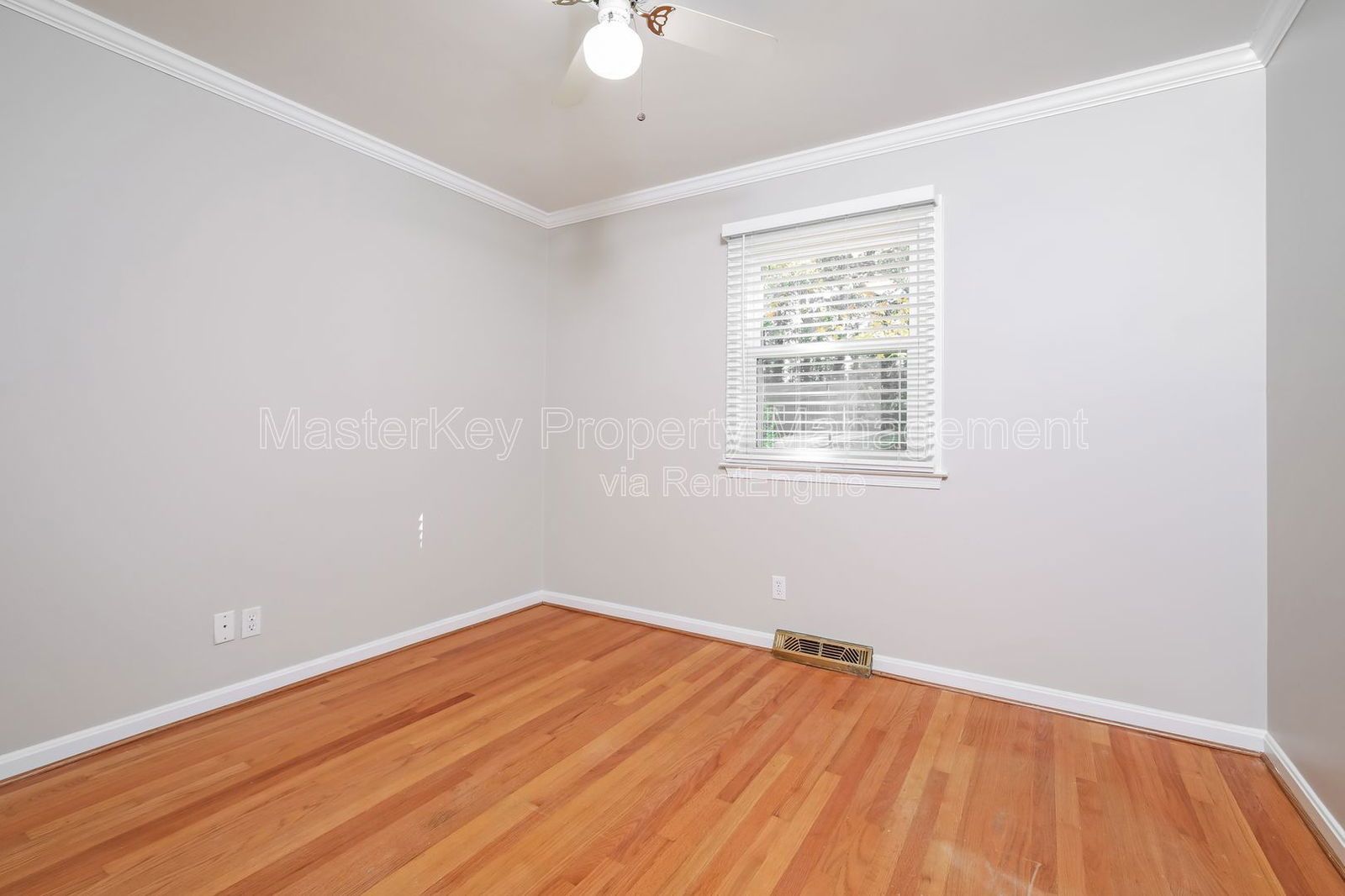 Charming 3-Bedroom, 3 Bathroom Single-Family in Cary, NC property image