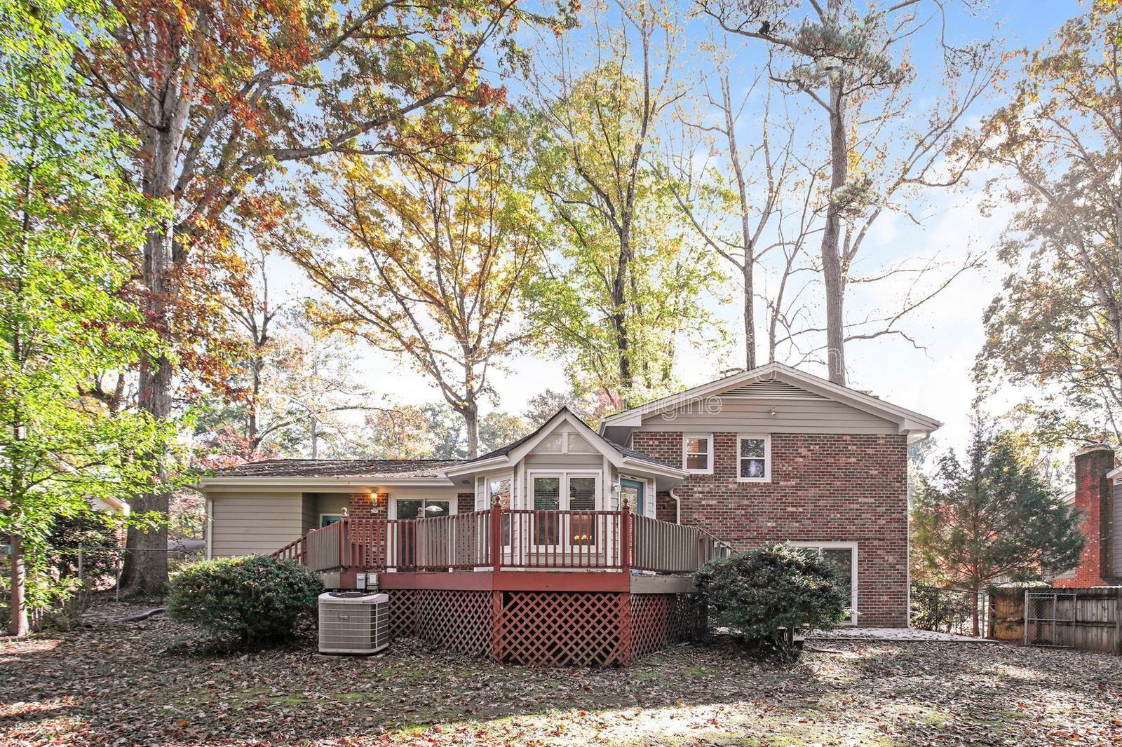 Charming 3-Bedroom, 3 Bathroom Single-Family in Cary, NC property image