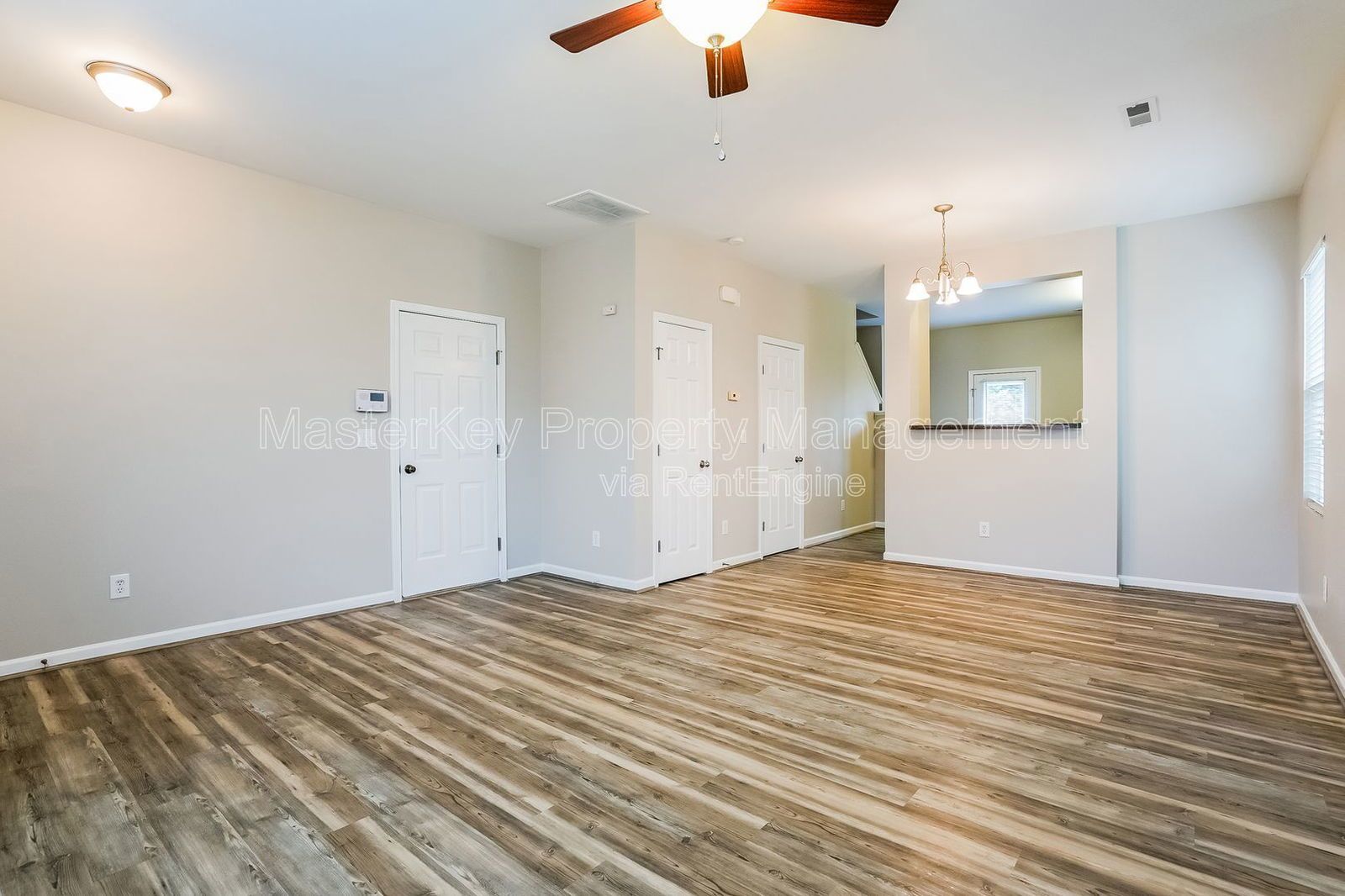 Charming 3-Bedroom, 2.5 Bathroom Single-Family in Raleigh, NC property image