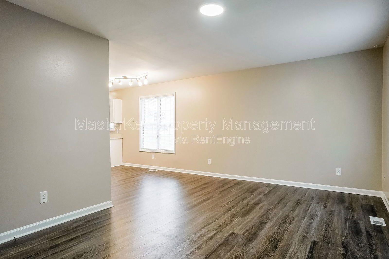 Charming 3-Bedroom, 2 Bathroom Single-Family in Raleigh, NC property image