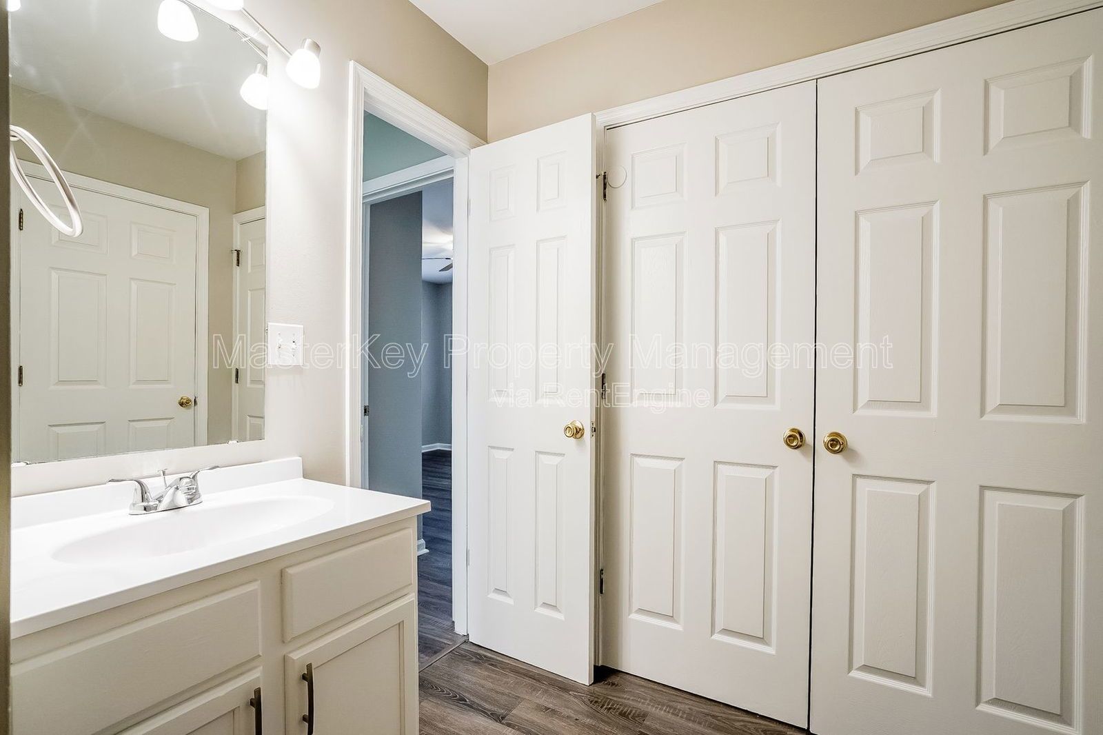 Charming 3-Bedroom, 2 Bathroom Single-Family in Raleigh, NC property image