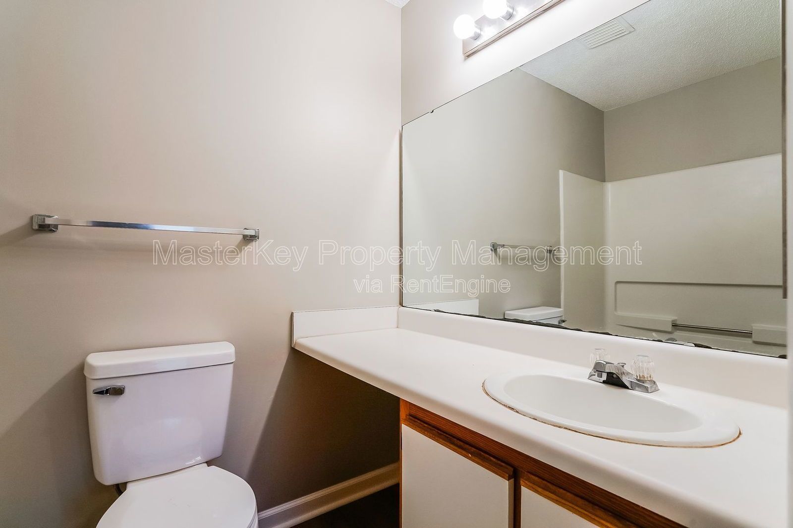 Fully Renovated! - Inviting 4-Bedroom, 4 Bathroom Condo in Raleigh, NC property image