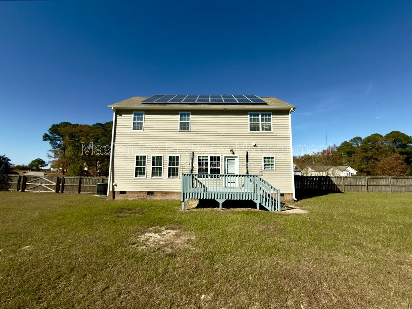 Scenic 4 Bedroom Home in Garner! Next to White Oak Shopping Center! property image