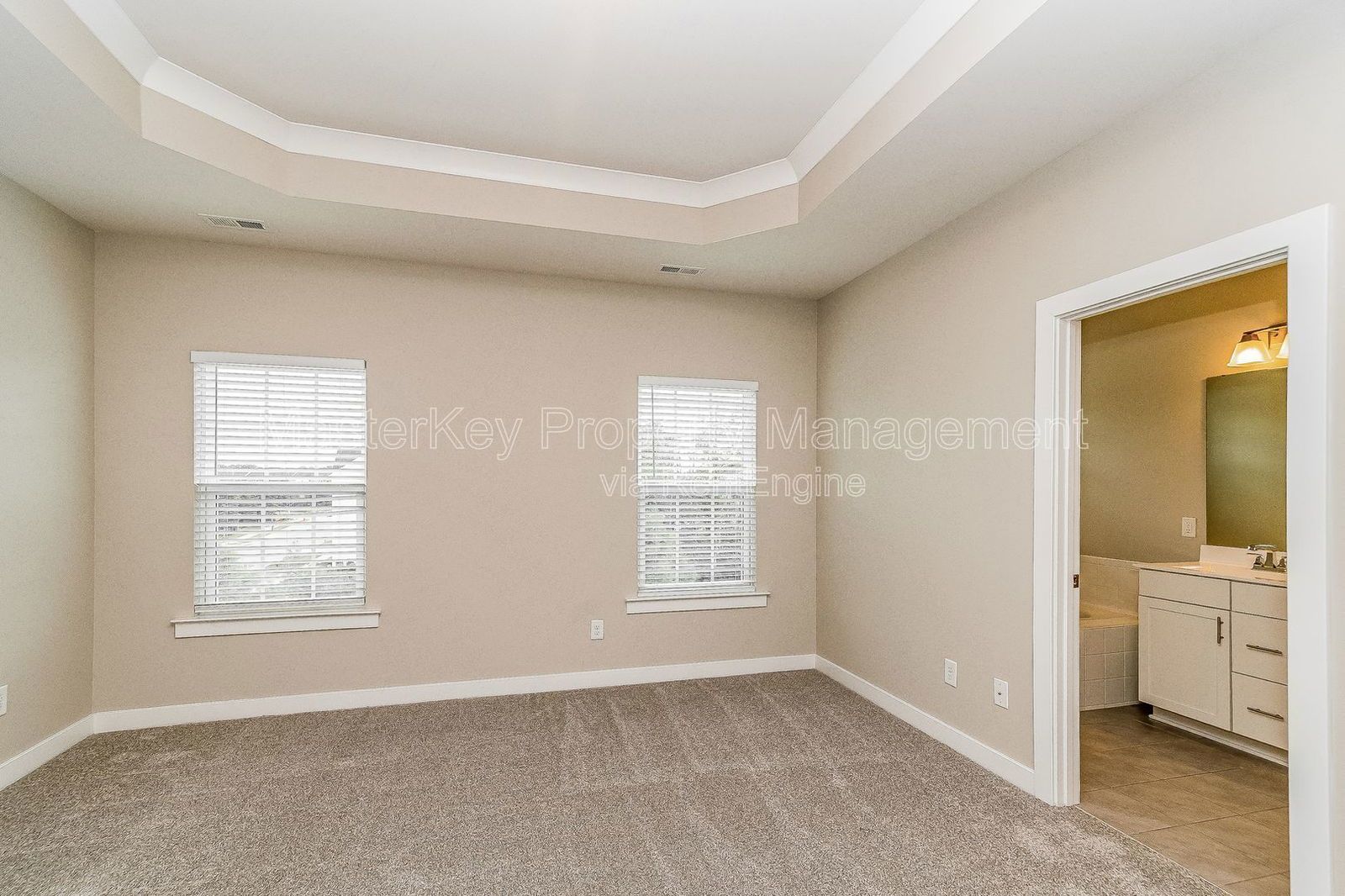 Beautiful Townhome in Villages of Apex property image