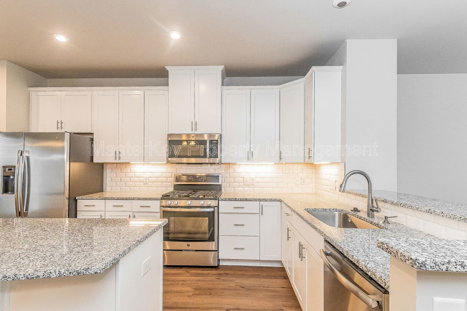 Beautiful Townhome in Villages of Apex property image