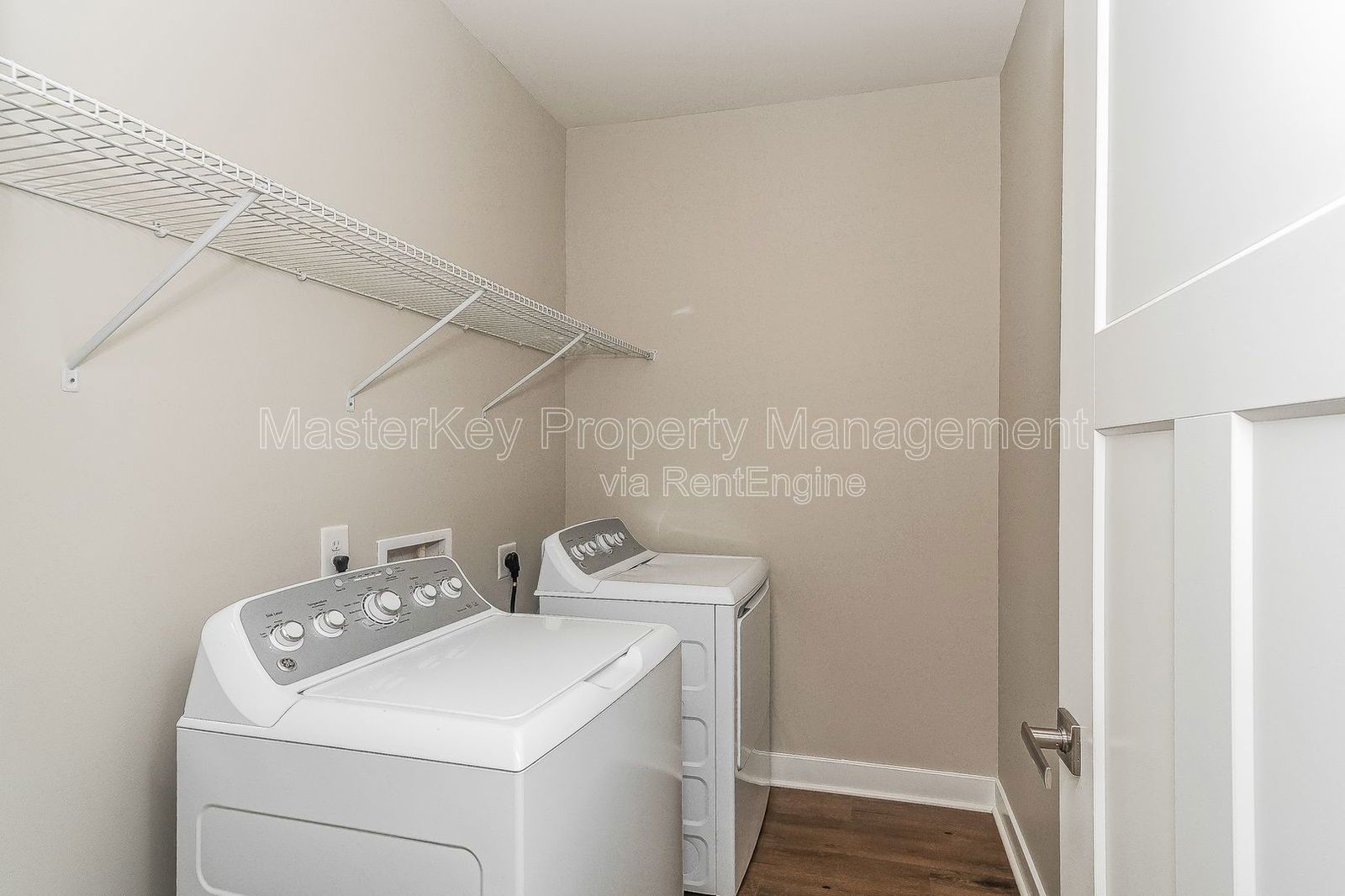 Beautiful Townhome in Villages of Apex property image