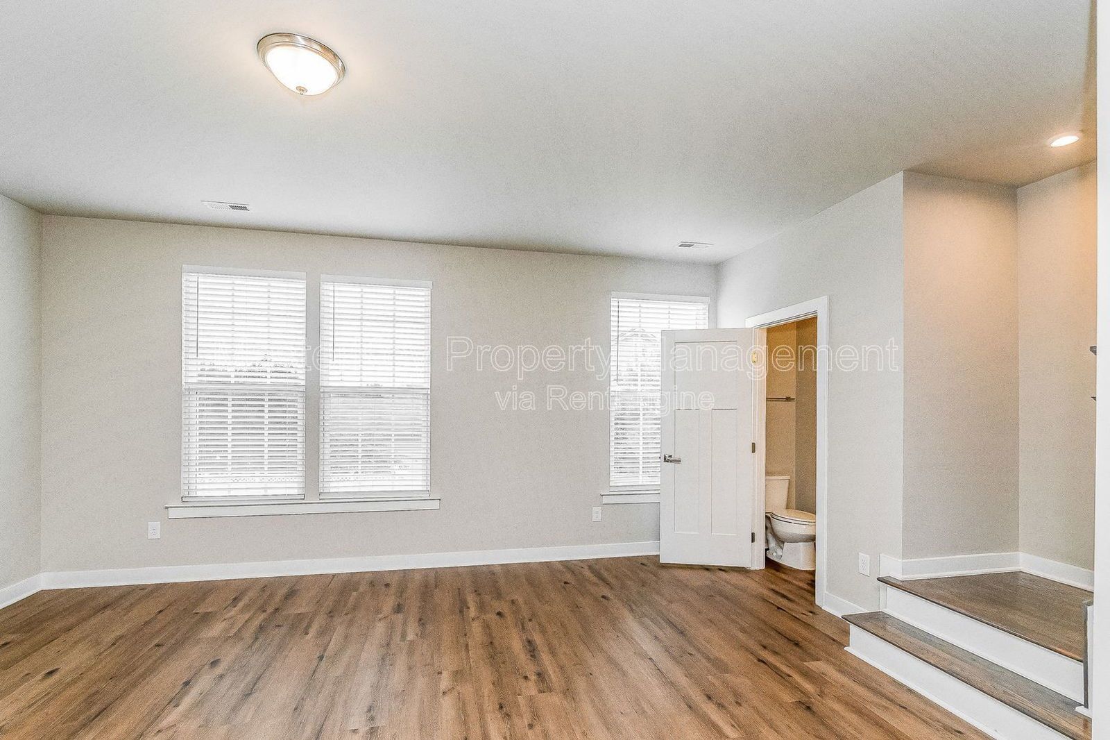 Beautiful Townhome in Villages of Apex property image