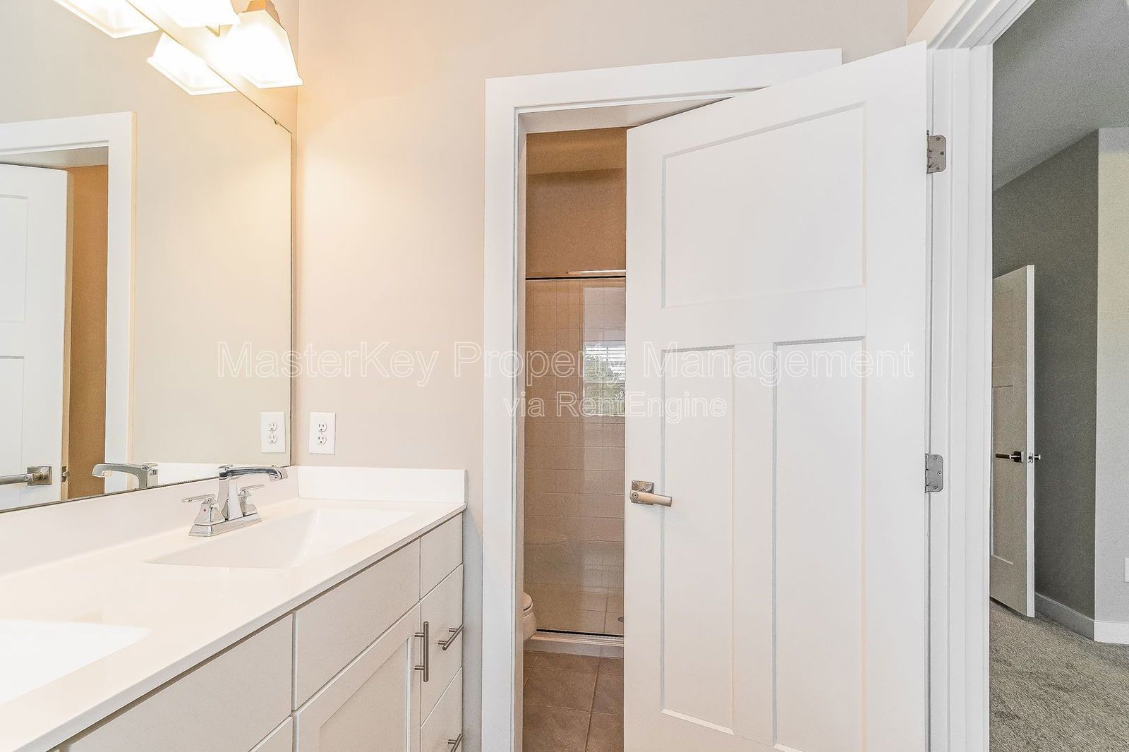 Beautiful Townhome in Villages of Apex property image