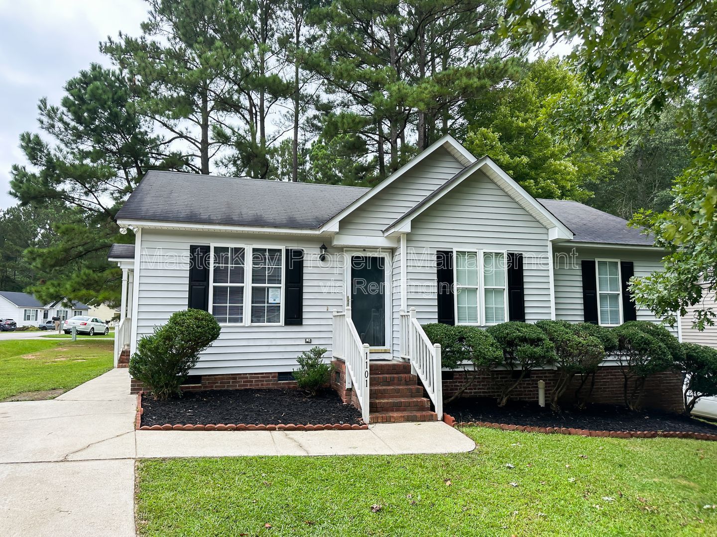 Cozy Corner Lot 3 Bedroom Home in Knightdale! property image