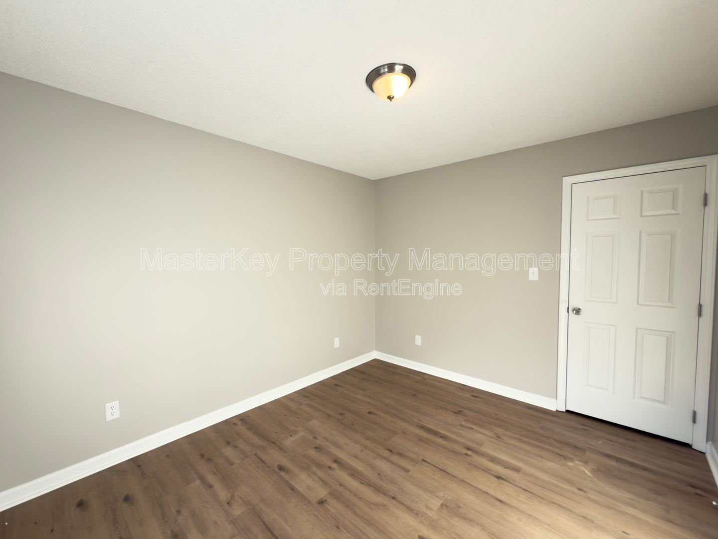 Cozy Corner Lot 3 Bedroom Home in Knightdale! property image