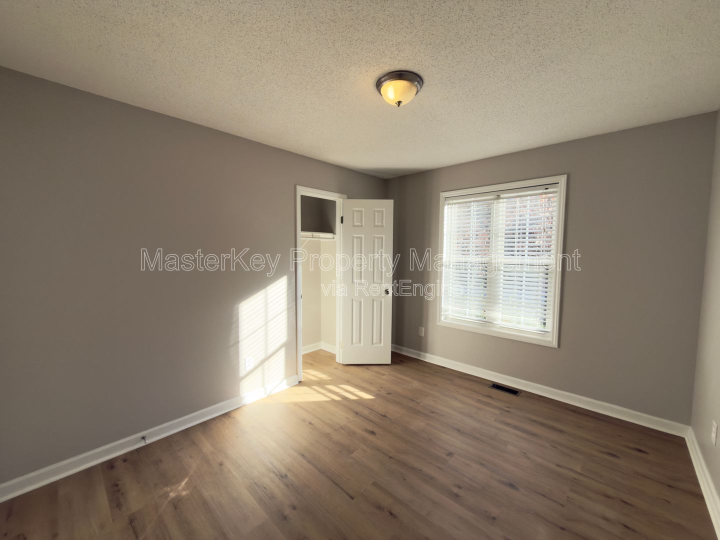 Cozy Corner Lot 3 Bedroom Home in Knightdale! property image