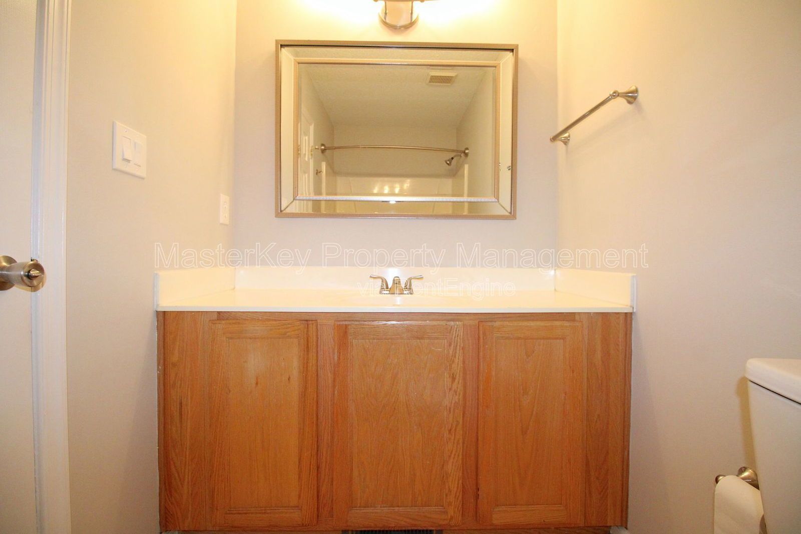 Beautiful 3 Bedroom Ranch Style Home in Holly Springs! property image