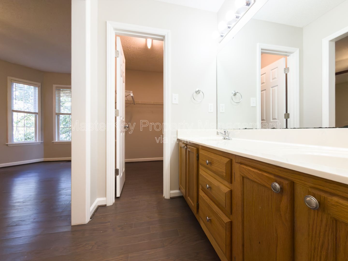 Adorable 4 Bedroom Home Near Downtown Wake Forest! property image