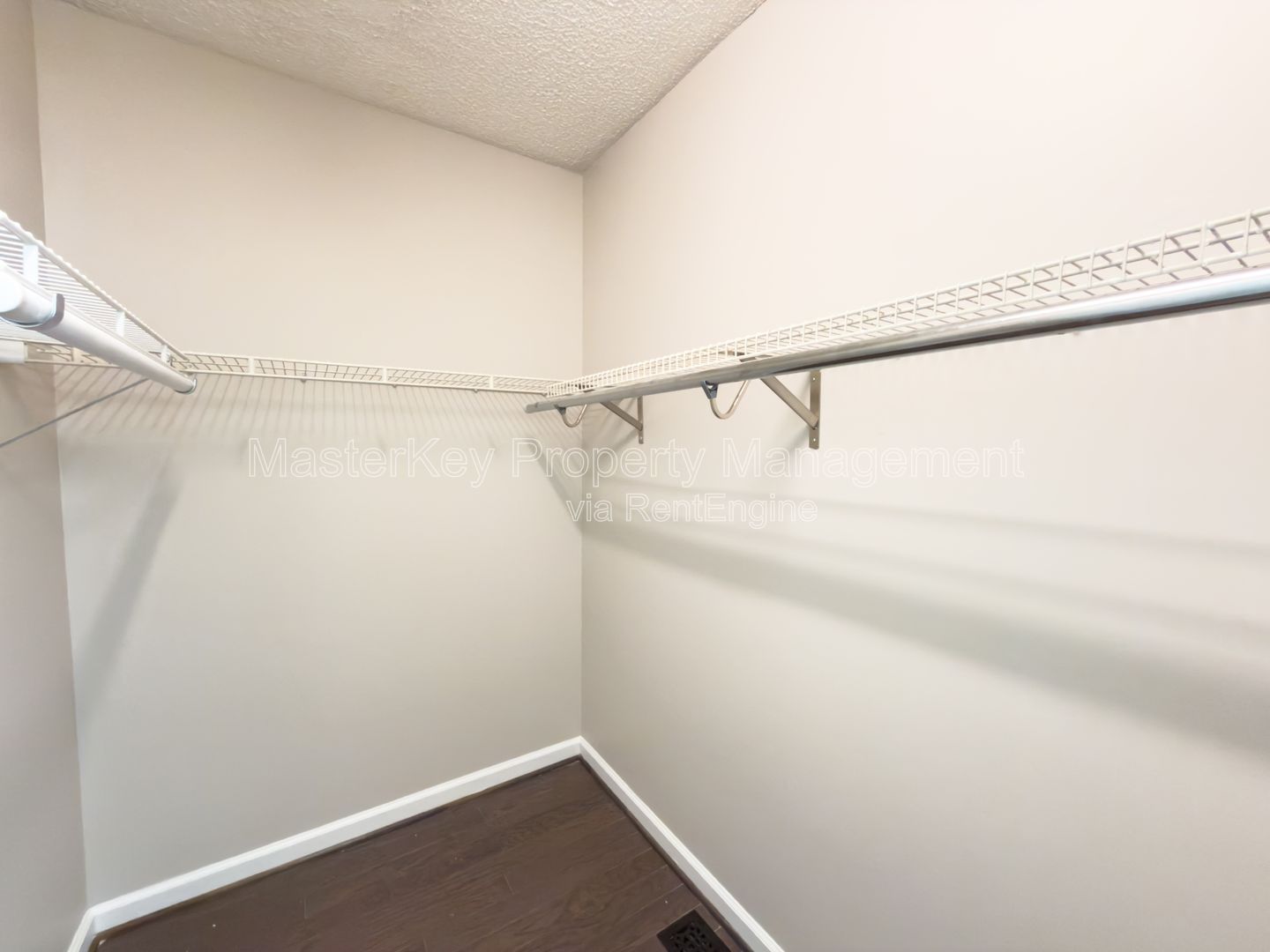 Adorable 4 Bedroom Home Near Downtown Wake Forest! property image