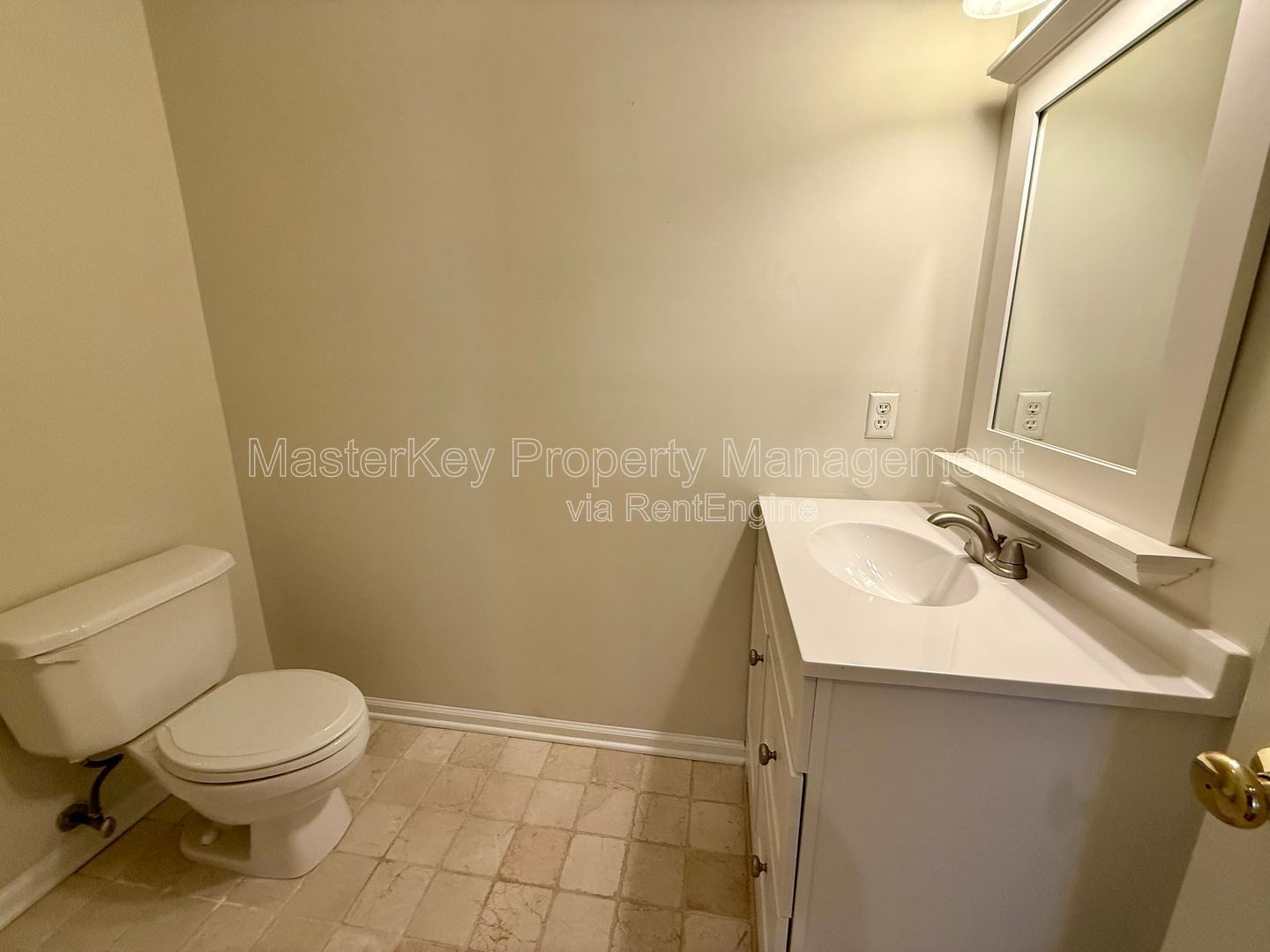 Inviting 2-Bedroom, 2 Bathroom Condo in Holly Springs, NC property image