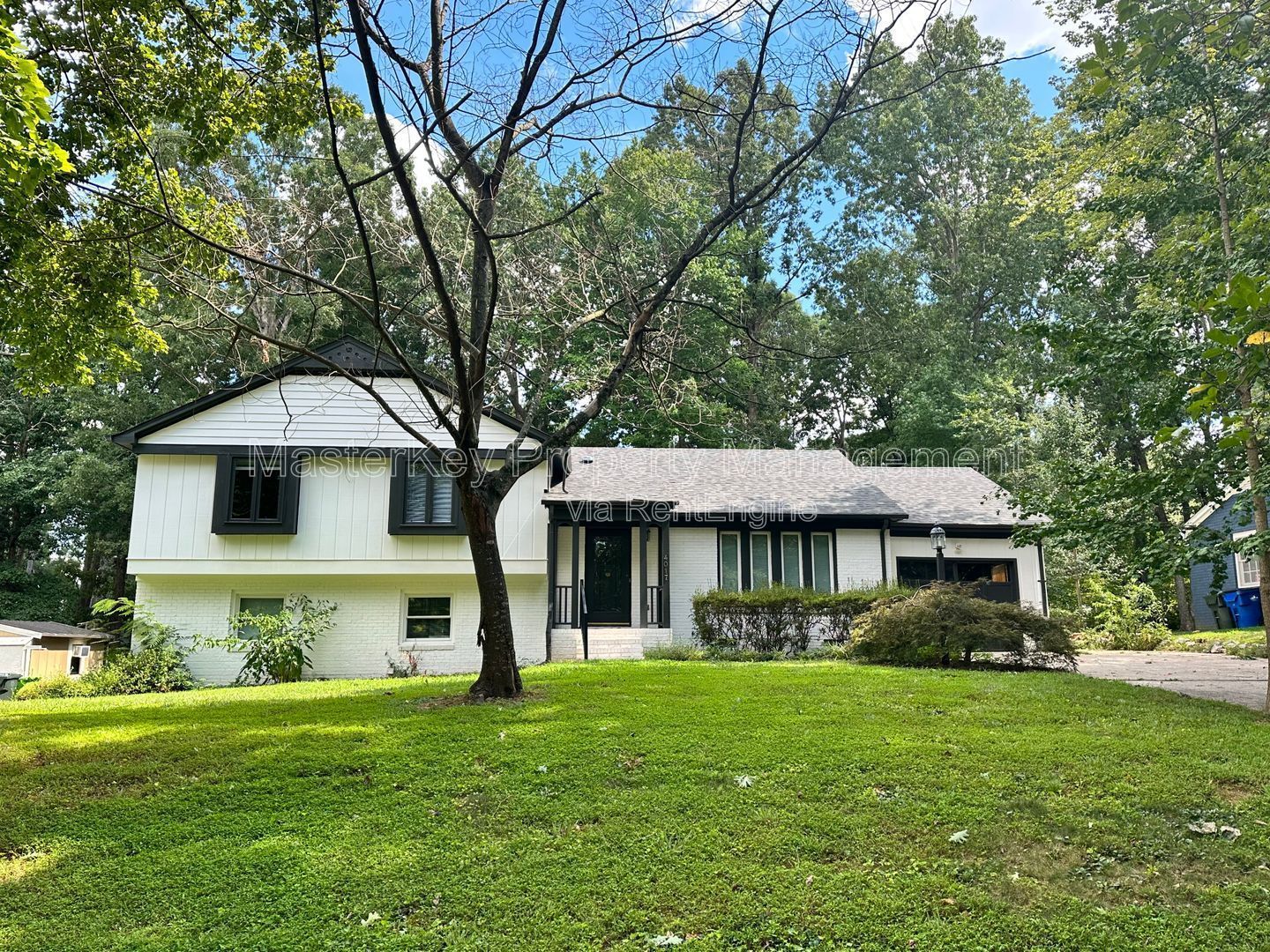 Spacious Split Level Home in Raleigh! property image