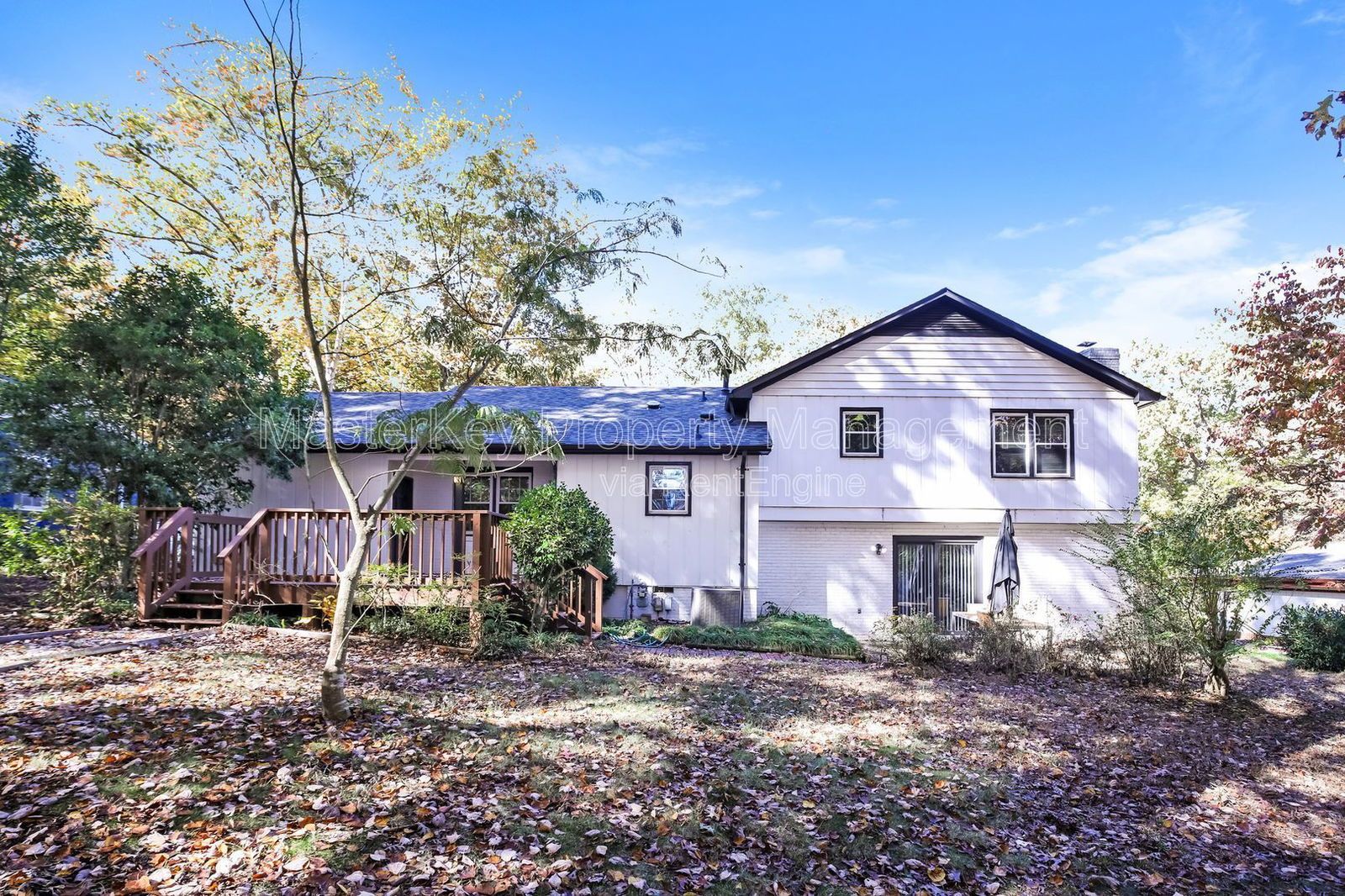 Spacious Split Level Home in Raleigh! property image