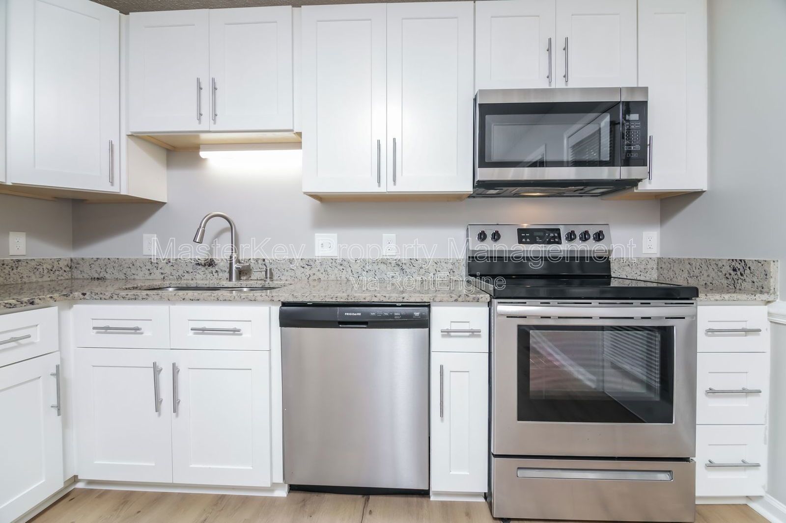 Inviting Ranch Home in Knightdale! $400 off first month's rent with signed lease by Dec 10 and move in before the end of 2025! property image